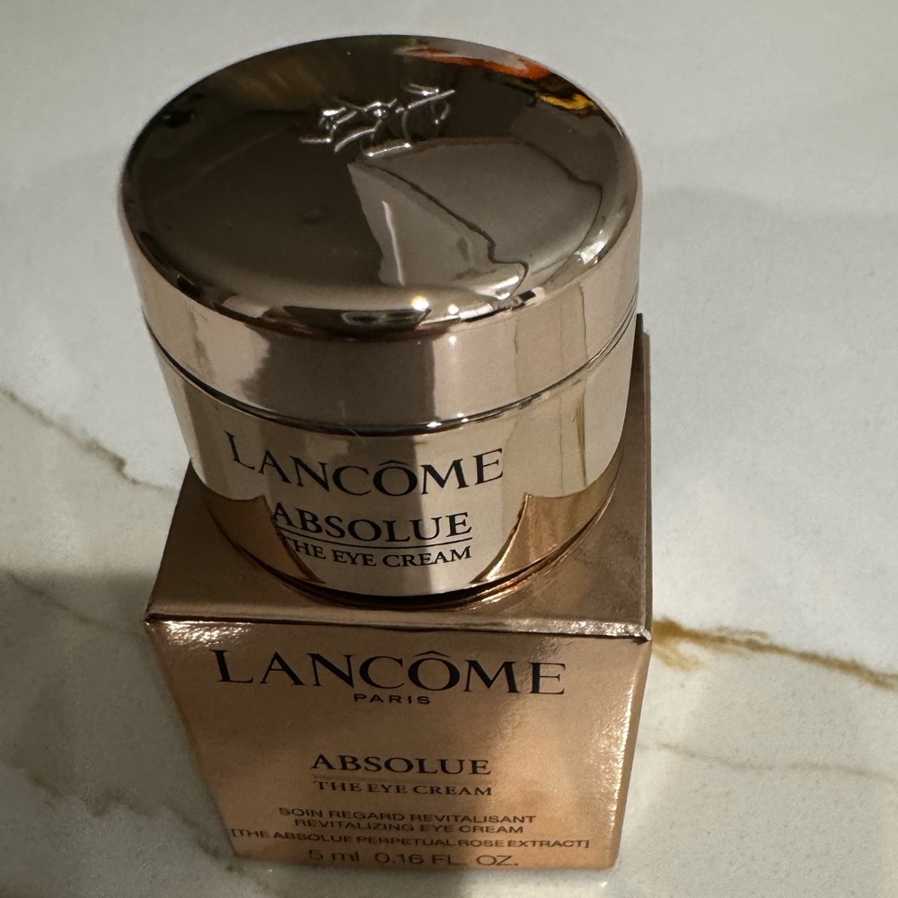 Lancome Absolue Eye Cream 5 ML - Luxurious Gold - Picture 7 of 10